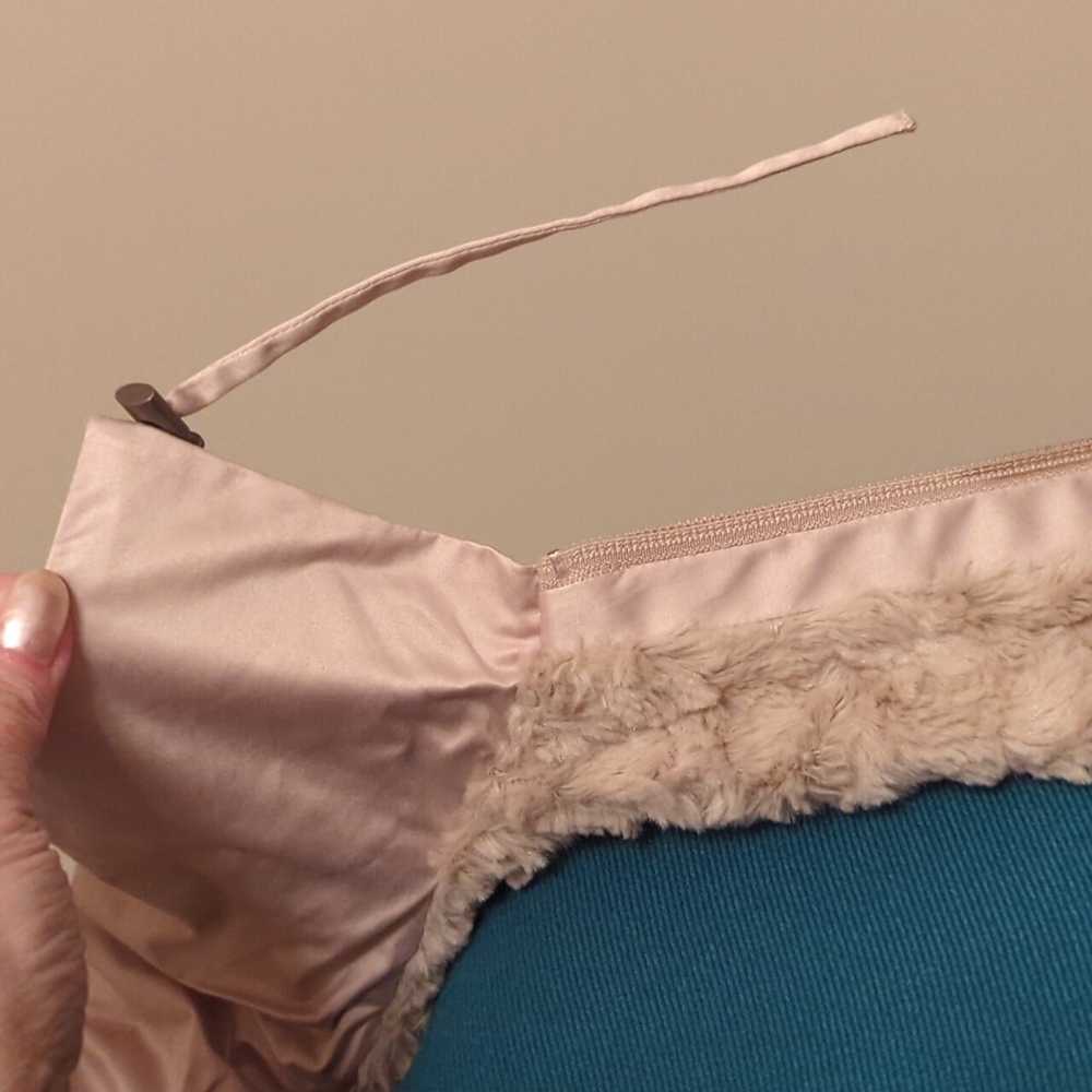 Reversible Vest - Picture 6 of 8